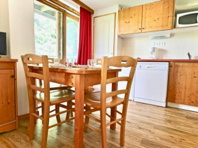 Appartement 5 couchages avec terrasse et animaux admis à Chamrousse - FR-1-549-142